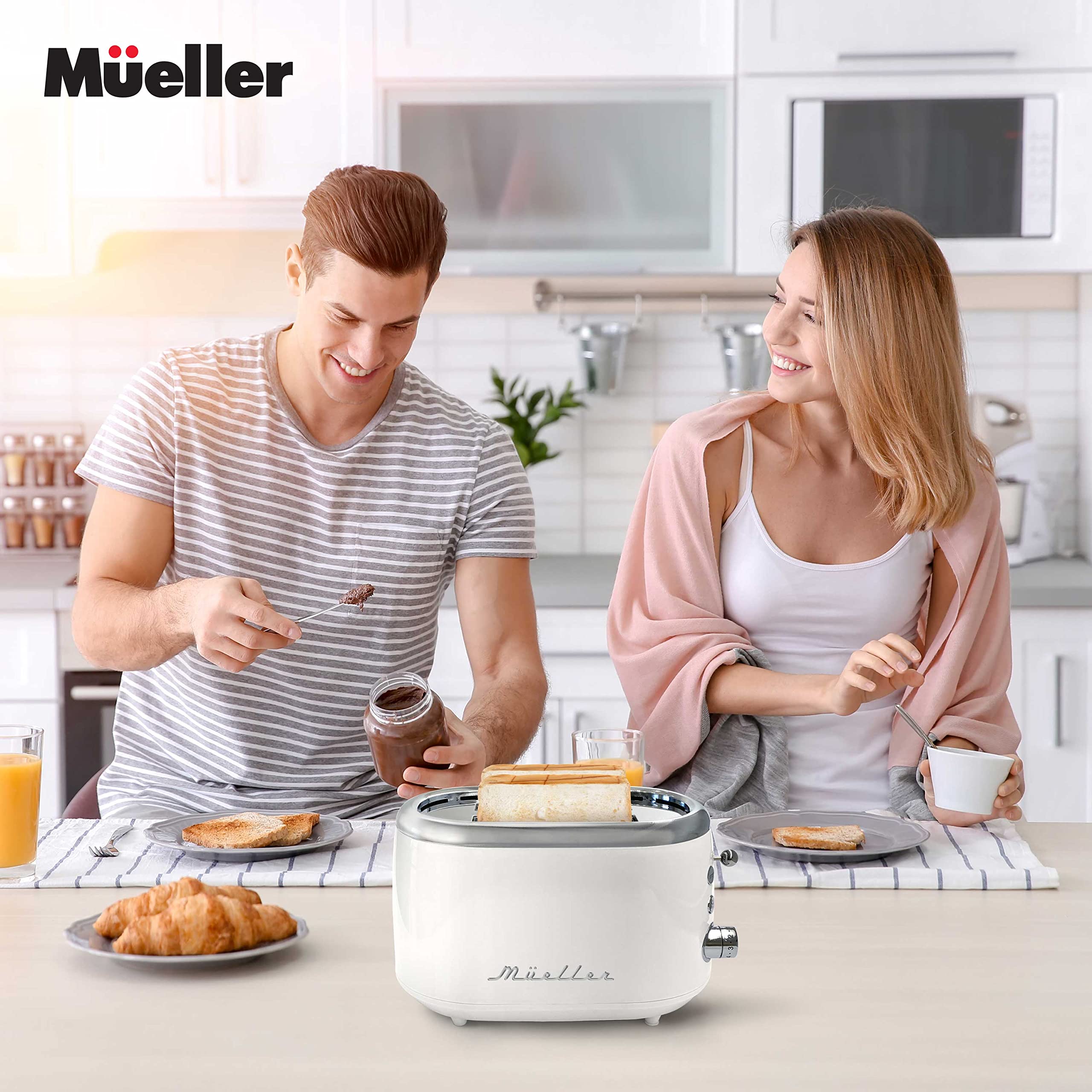 MUELLER HOME Retro Toaster stainless steel finish with retro, durable styling.