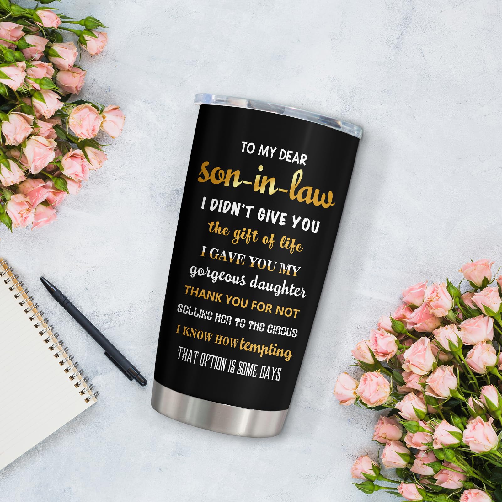 Muilzon Son-in-Law Tumbler 20oz spill-proof lid minimizes leaks while traveling.