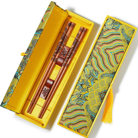 MUMSUNG dragon chopsticks top with carved dragon design for elegant dining