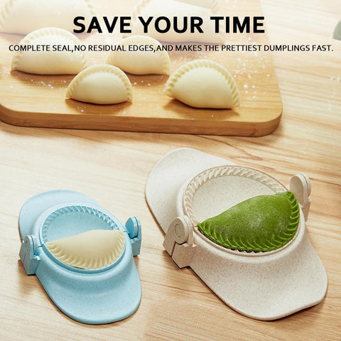 MUMSUNG 4 inch dumpling press showing tight seal for leak-free pockets