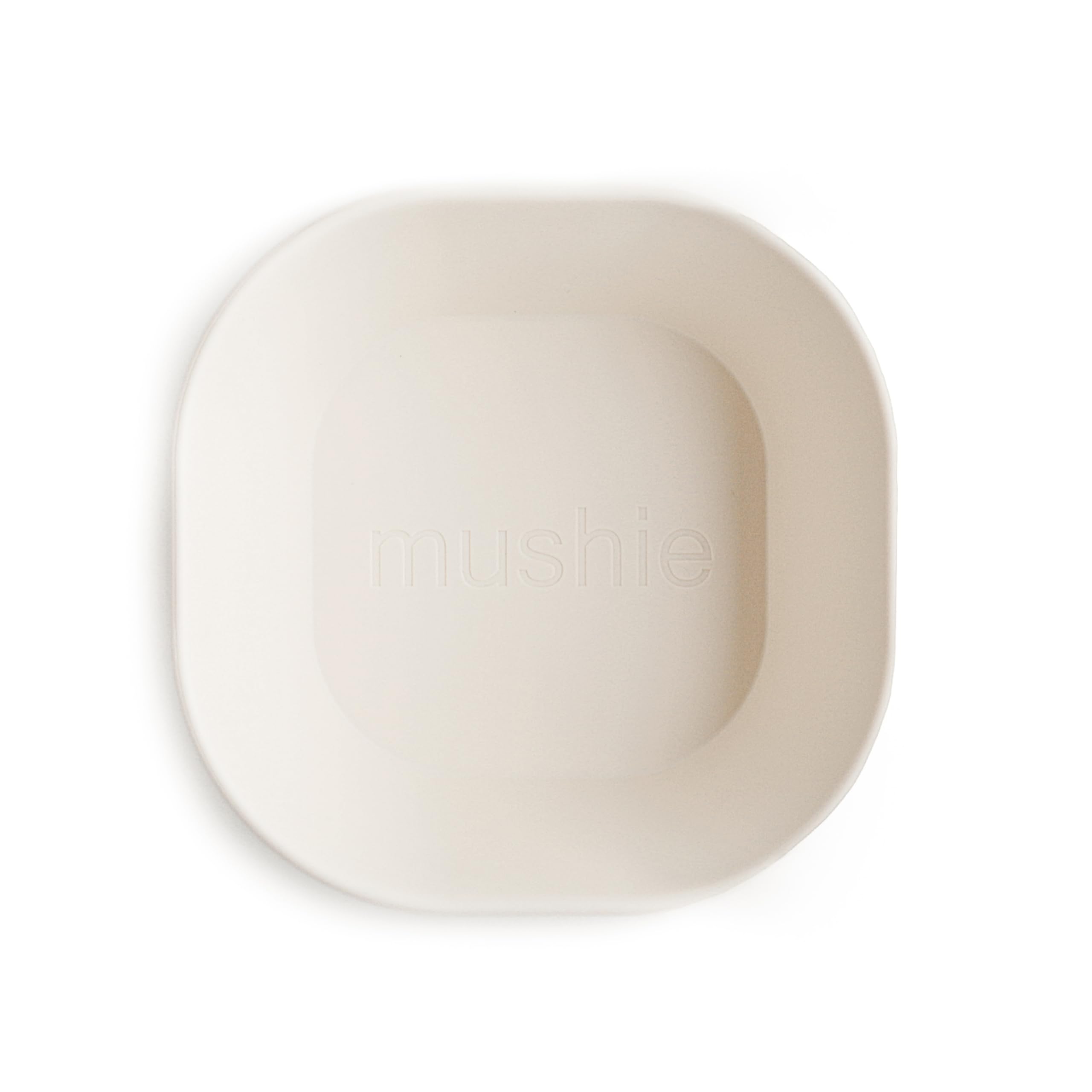 Mushie Ivory bowls with smooth surface for comfortable feeding sessions.