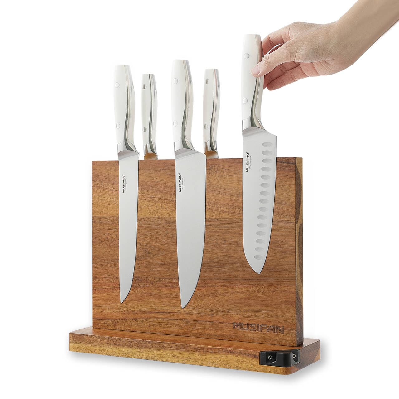 Musifan magnetic knife block front view showing secure knife storage for quick access