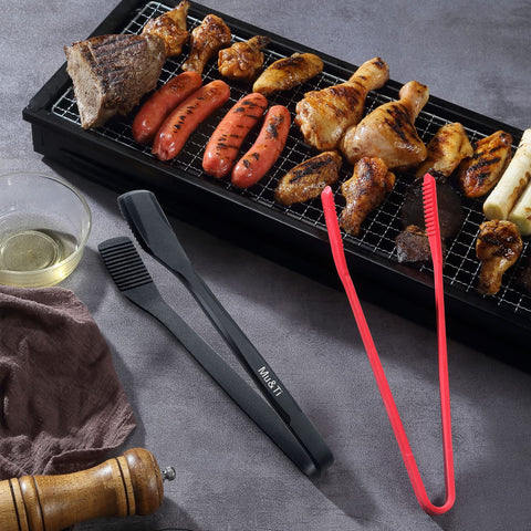 Mu&Ti tongs on grill illustrating versatile use