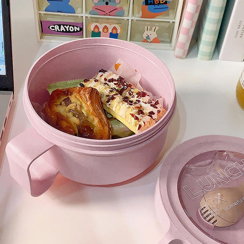 MUUBOOX microwave-safe pink interior view supports quick reheating