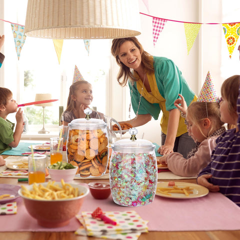 mwellewm wedding display and party buffet well organized.