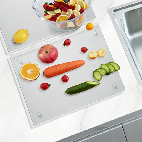 Mymonfif surface close-up showing high clarity that highlights ingredients