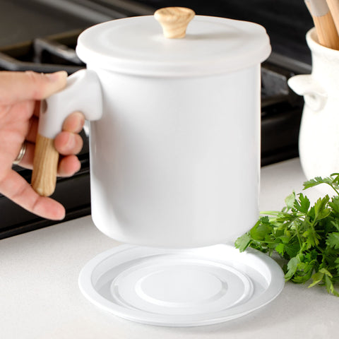 MYMOON HOME bacon grease container easy pour design keeps counters tidy.