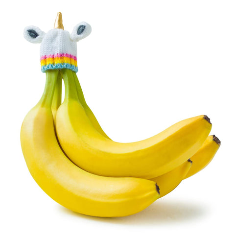 Nana Hats unicorn-magnet-cap seals banana crown to slow ripening effectively.