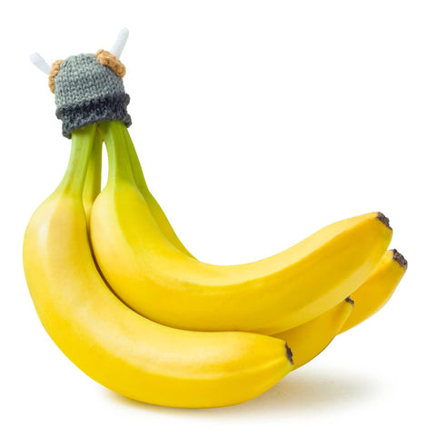 NANA HATS Banana Freshness Preserver lid open demonstrates easy access for snacks.