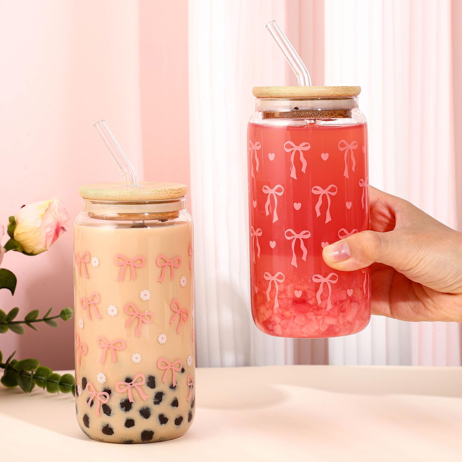 NatNarr Coquette bamboo lid with secure fit for spill-free sipping.