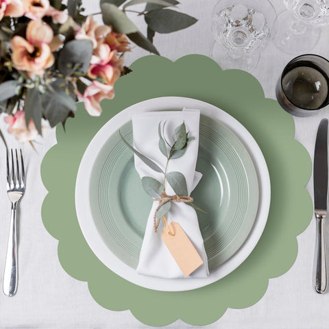 NatNarr rolled-edge design adds decorative flair to any dining setup.