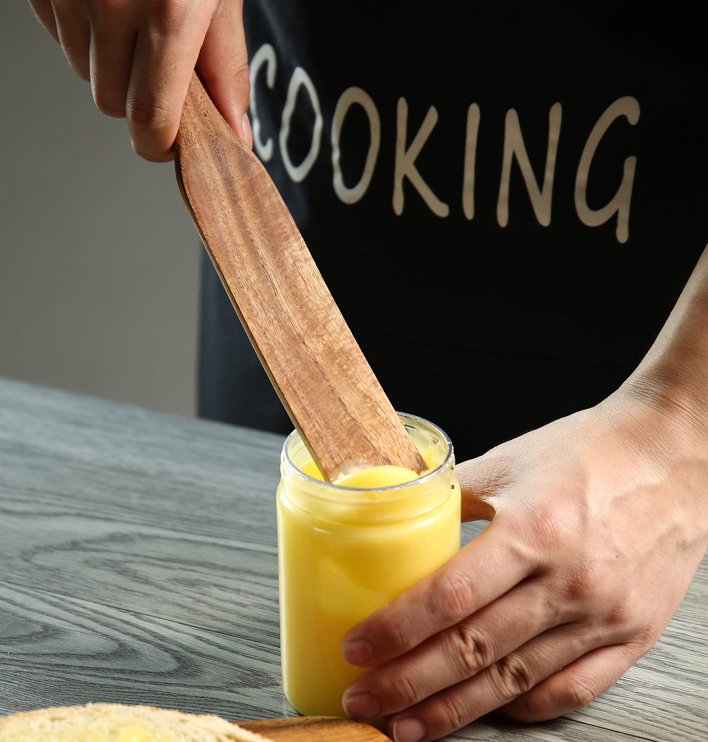 NAYAHOSE spurtle with hanging holes for easy display and storage