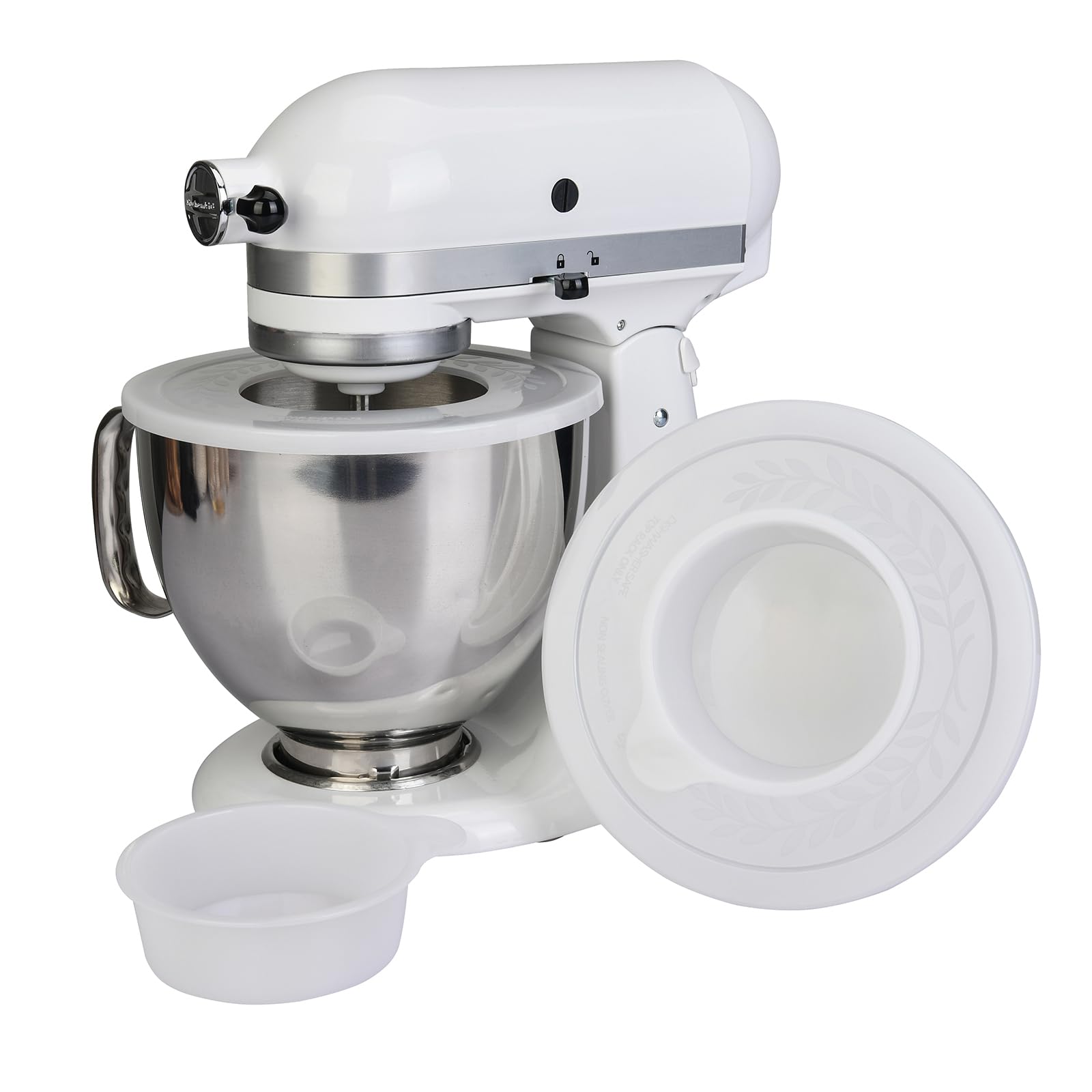 Compact lid stores neatly in the fridge or cabinet.