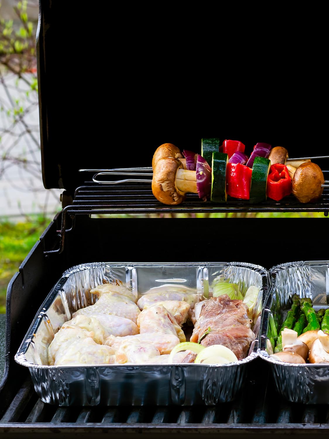 NEEBAKE disposable design makes cleanup quick after gatherings and meal prep.