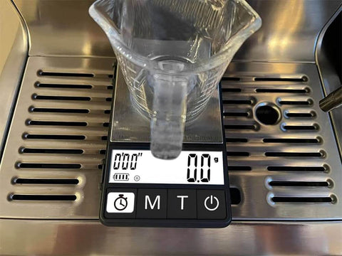 NEOWEIGH large backlit display shows measurements clearly.