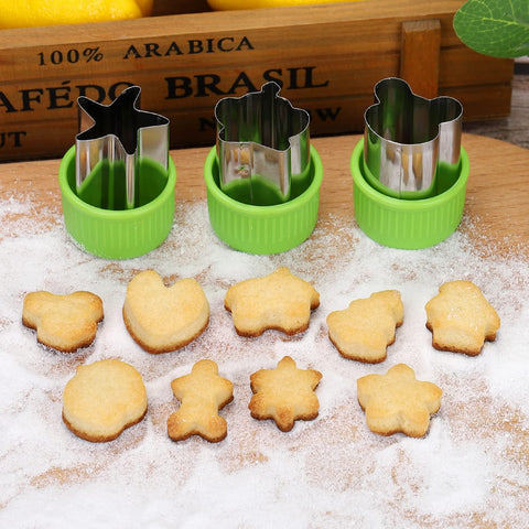 NEW LIVE cookie cutters heart shape for cute cookies and lunchbox treats