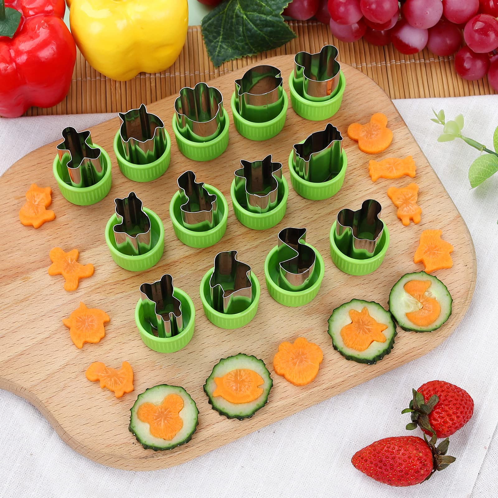 NEW LIVE cookie cutters mouse shape ideal for playful cookies and fruit snacks