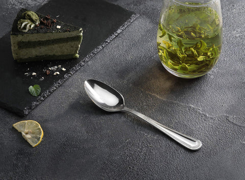Bead-pattern 8/0 Teaspoon from New Star, shiny finish, easy to clean.
