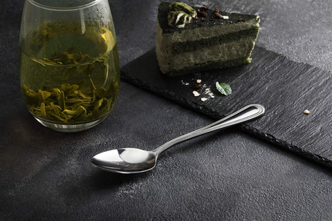 New Star flatware bead motif on 6.3-inch teaspoon, durable daily meals.