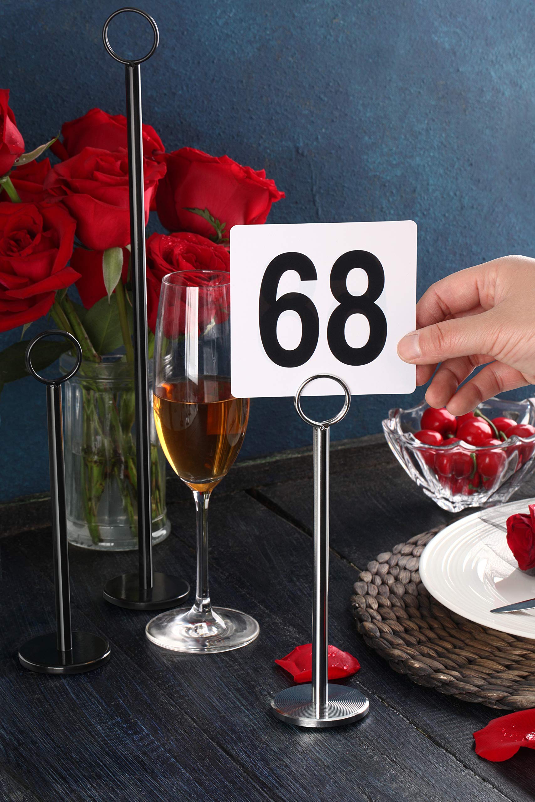 New Star 23244 rigid ring clip holds standard place cards securely