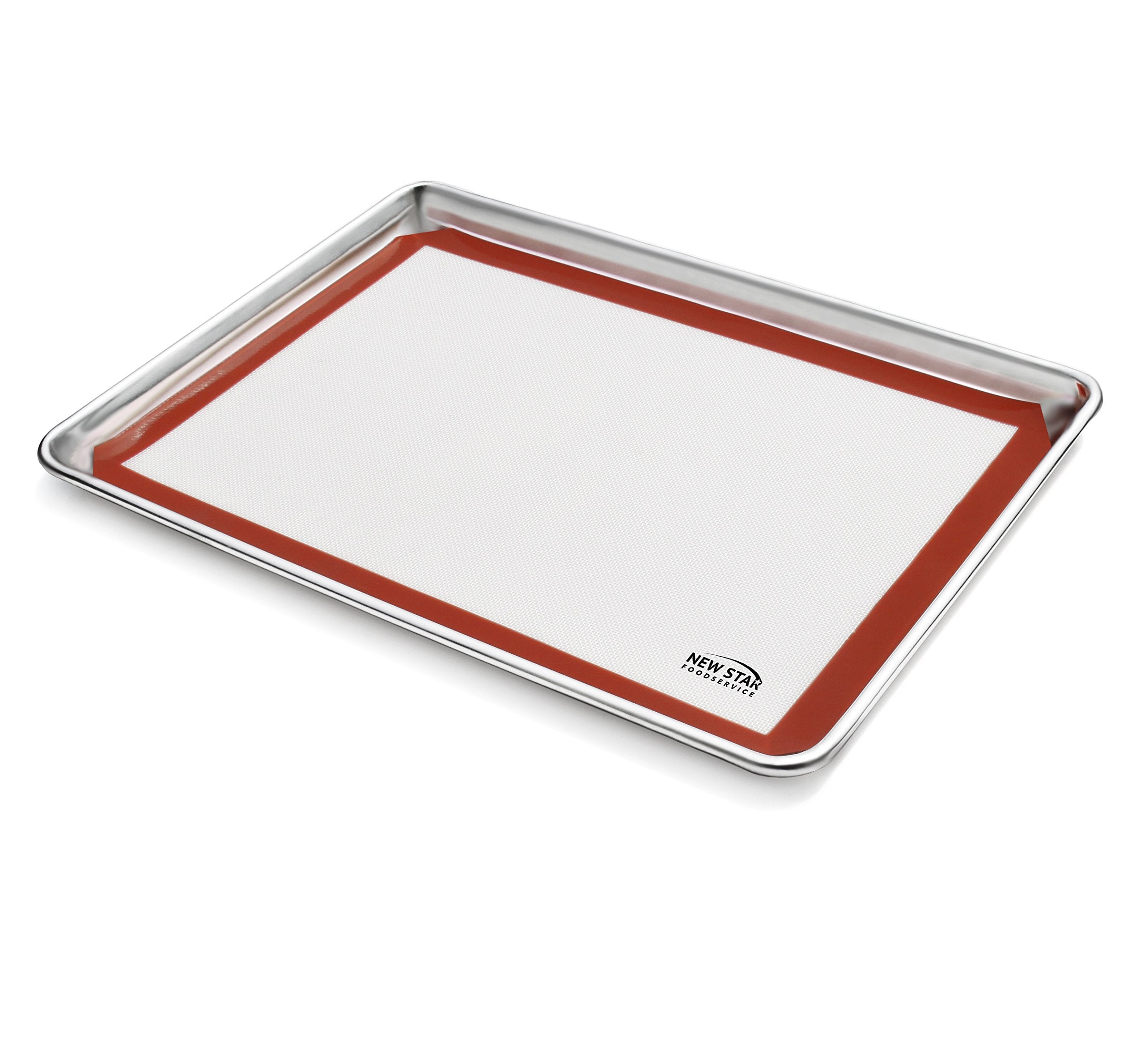 New Star Foodservice oven-safe silicone mat handles baking and freezing tasks.