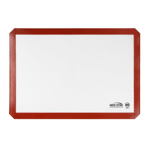 New Star Foodservice silicone baking mat provides a non-stick surface for easy baking.