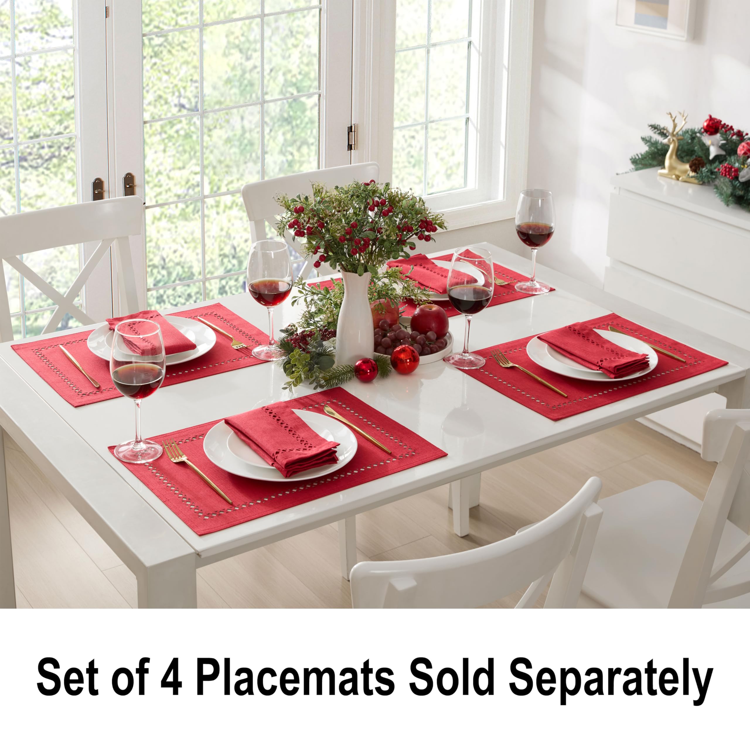 Outdoor-friendly Newbridge napkins on patio table for outdoor meals