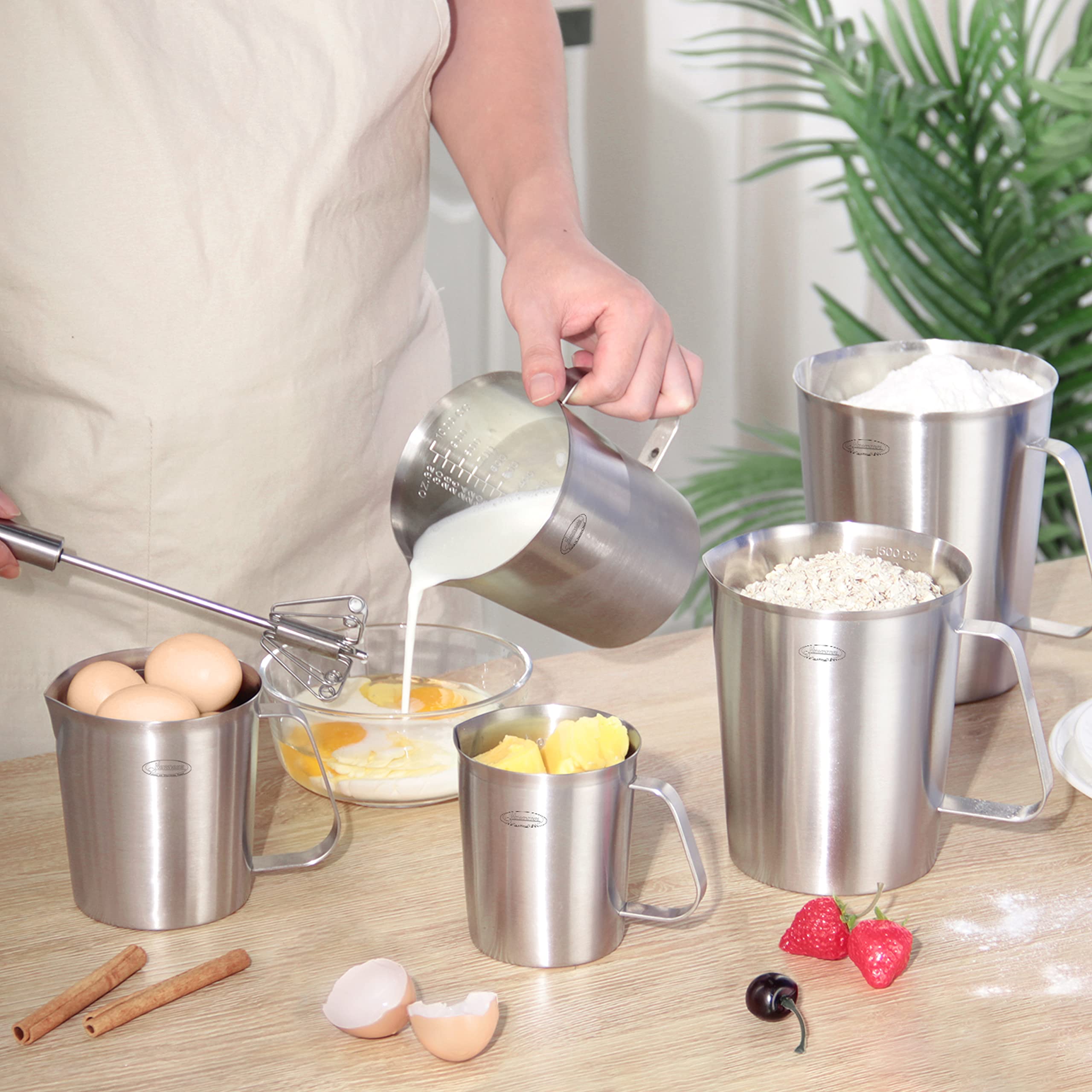 Newness pet-food portioning helps consistent servings.