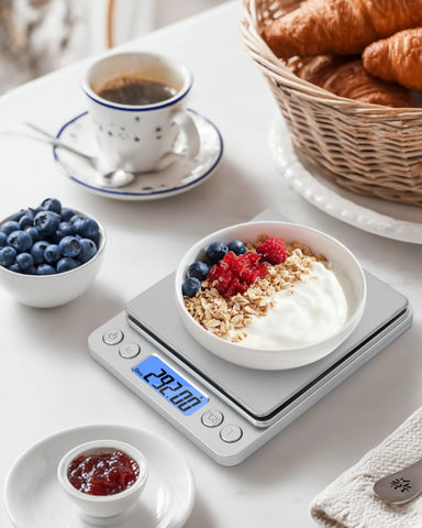 NEXT-SHINE pocket scale with stainless steel platform for portable weighing.