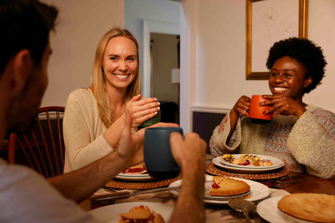 Nextmug Sage 14oz battery indicator lights signal power status.