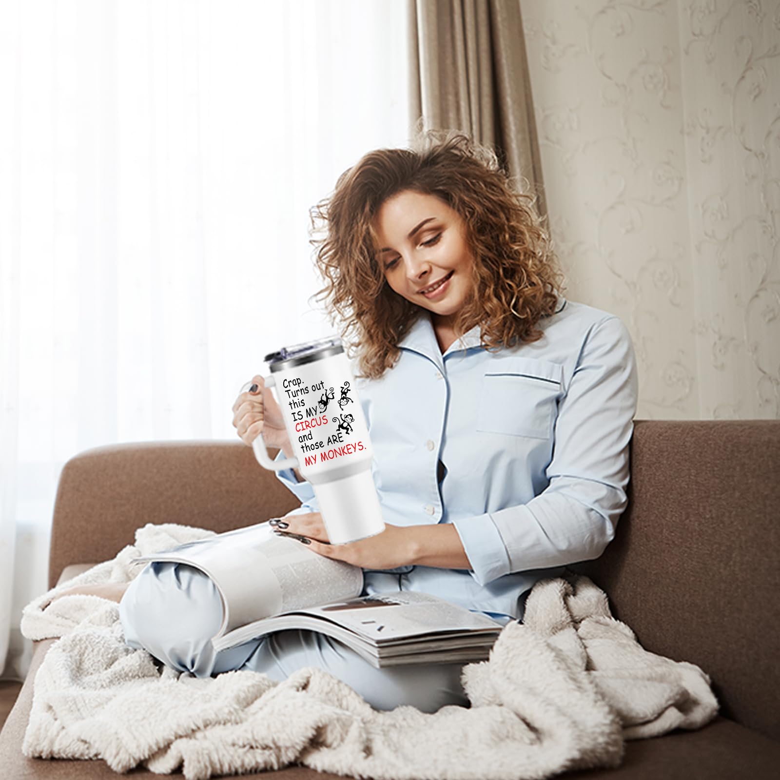 NIAXAUYT Circus Tumbler lid view shows leak-proof design for on-the-go.