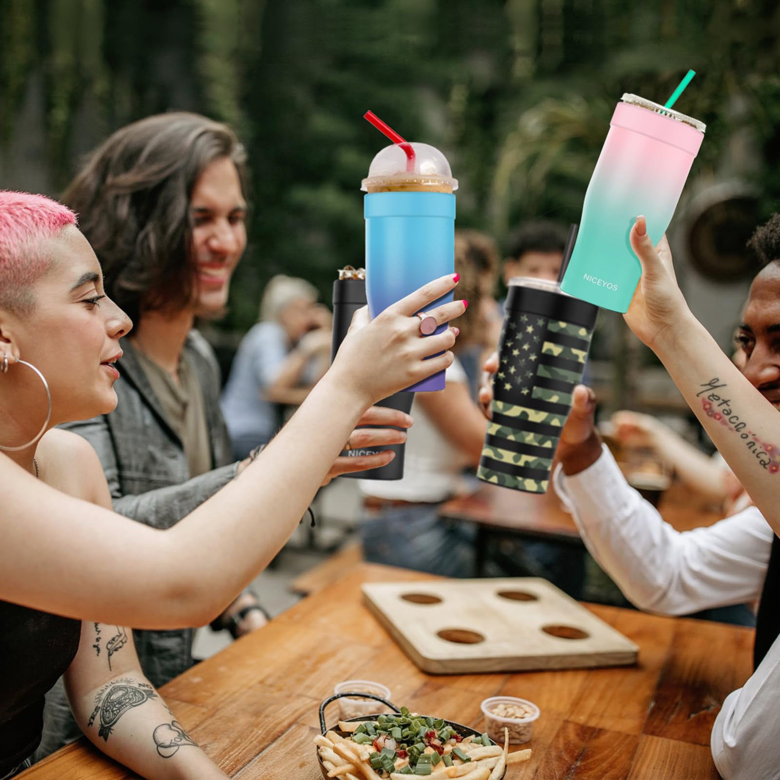 Niceyos eco-friendly reusable sleeve saves waste and supports sustainable budget use