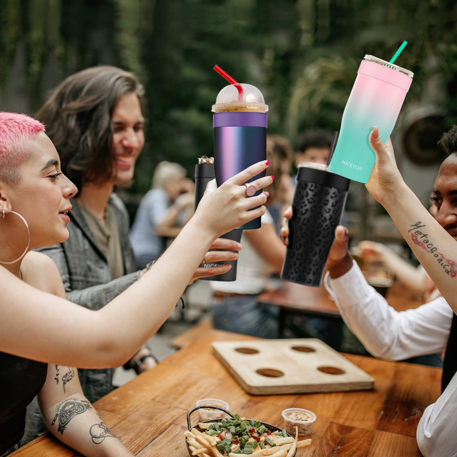 Niceyos lifetime-warranty coffee sleeve offers confidence against defects.