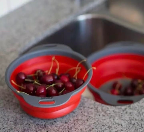 Niklye space-saving kitchen essential collapsible colander for small spaces.