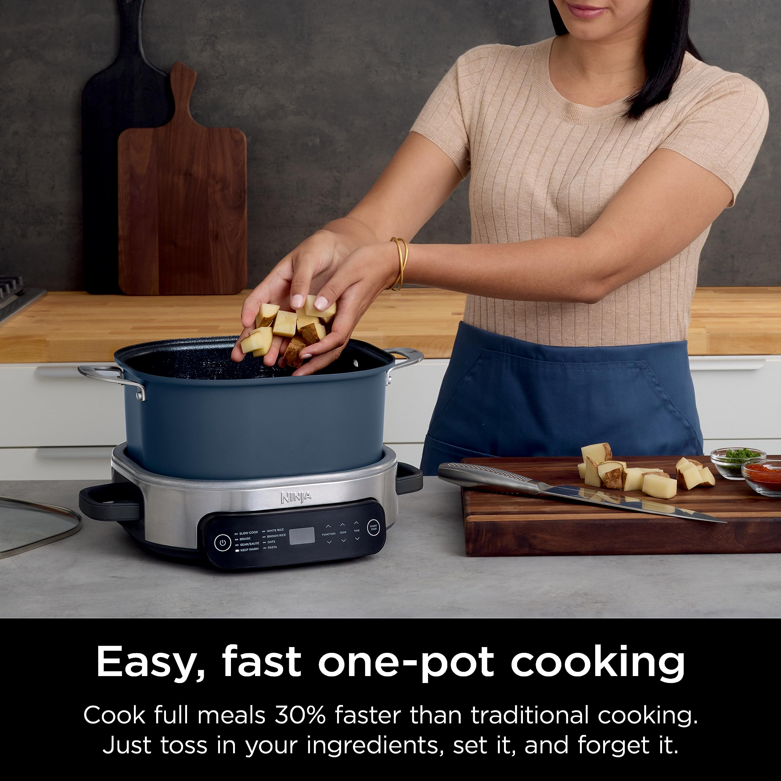 Ninja MC1101 Foodi PossibleCooker Pro sear-sizzle function for flavorful browning