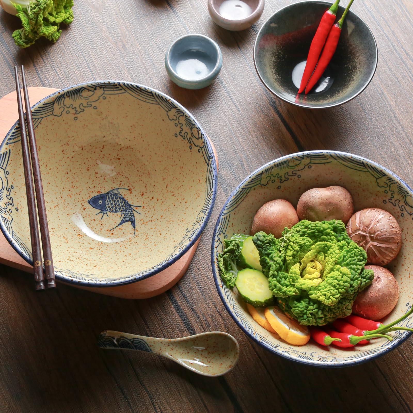 Heat-retaining glaze keeps broth warmer during meals