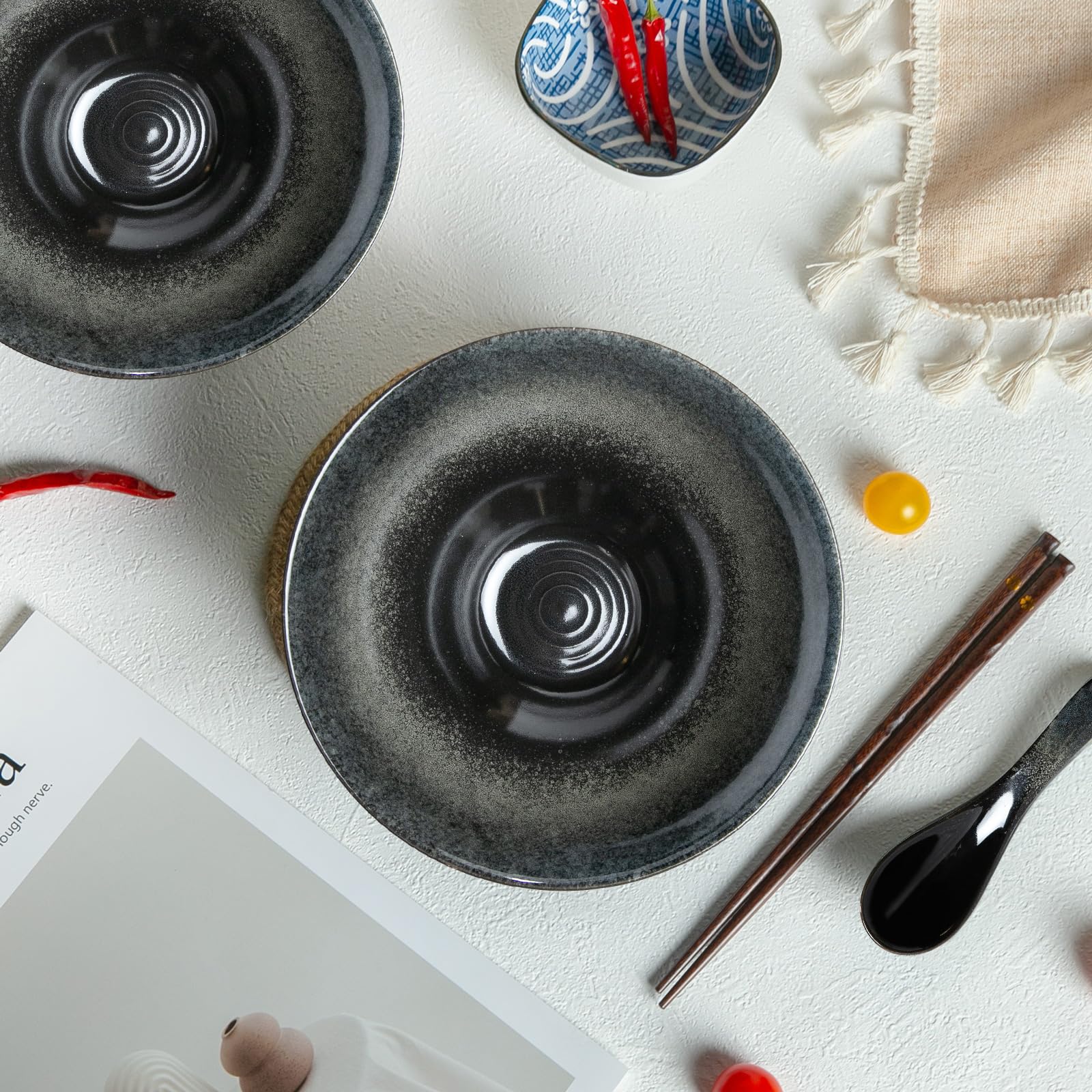 Niturceal ramen bowl glaze closeup black, kiln-fired durability