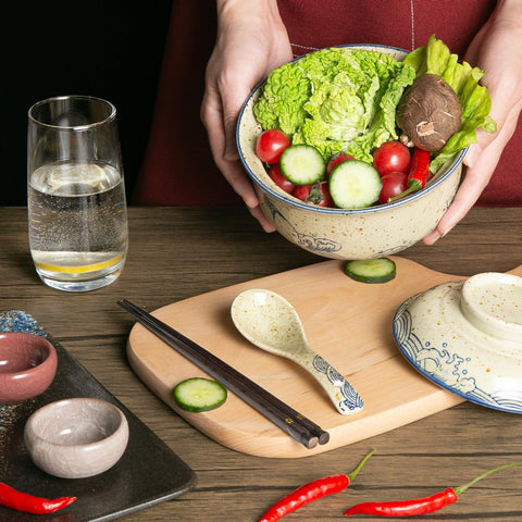 Niturceal bowls are microwave-safe for quick reheats and everyday use.