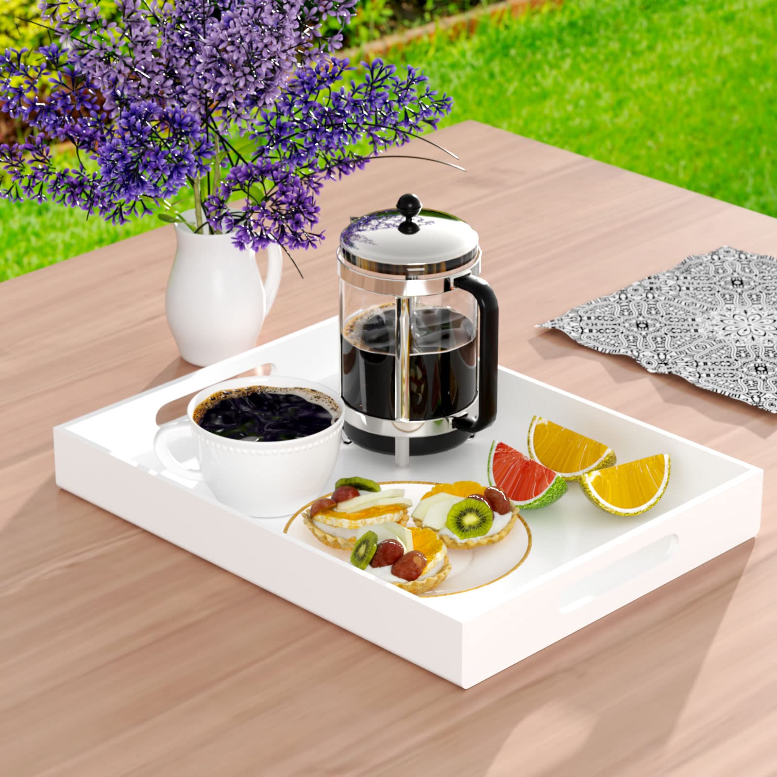 NIUBEE spill-proof tray with sealed corners reducing spill spread on surfaces