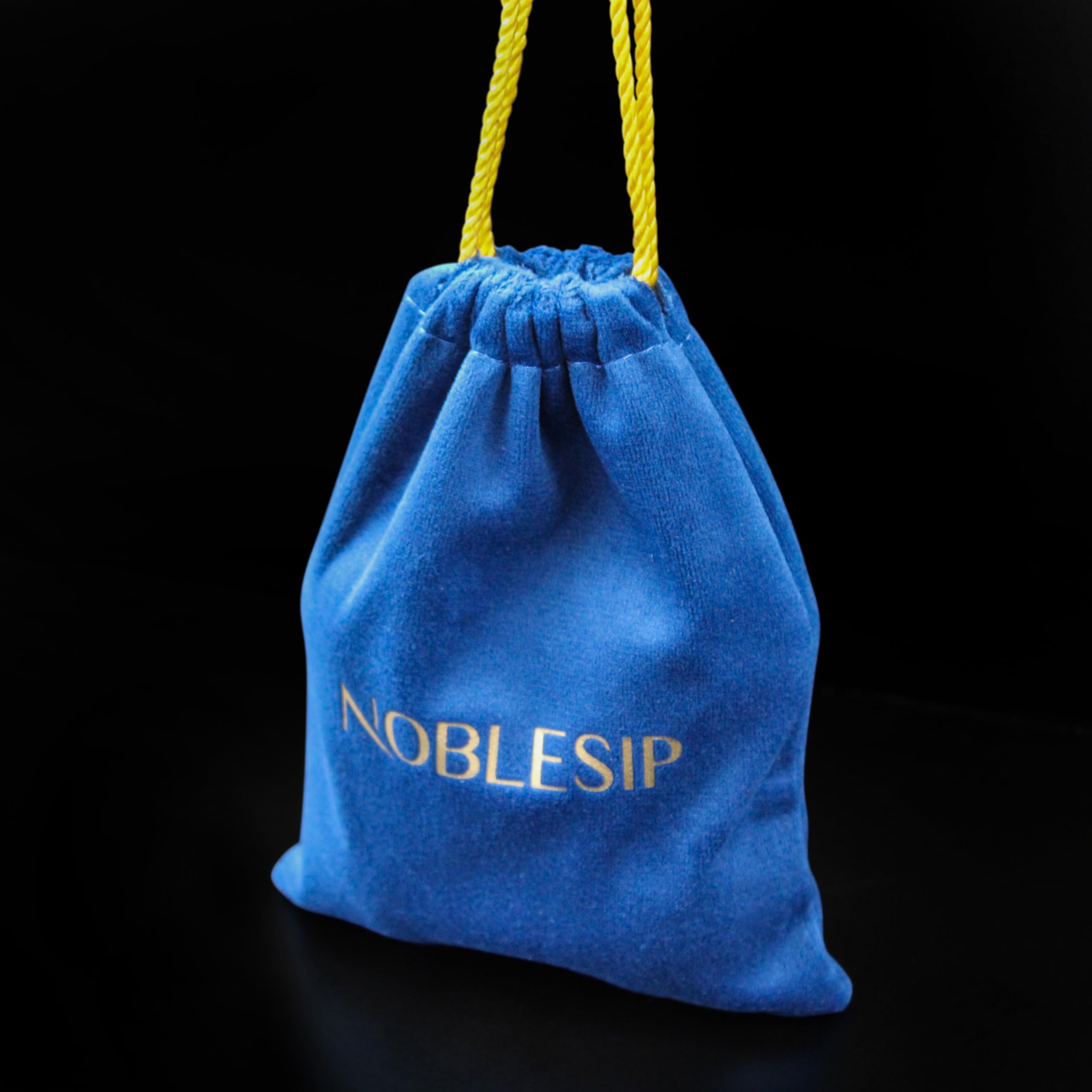 NobleSip new-year-gift-display ideal for holidays and gatherings