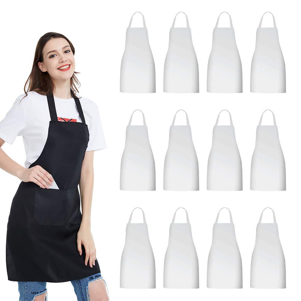 NOBONDO bib apron with front pockets for quick utensil access while cooking.