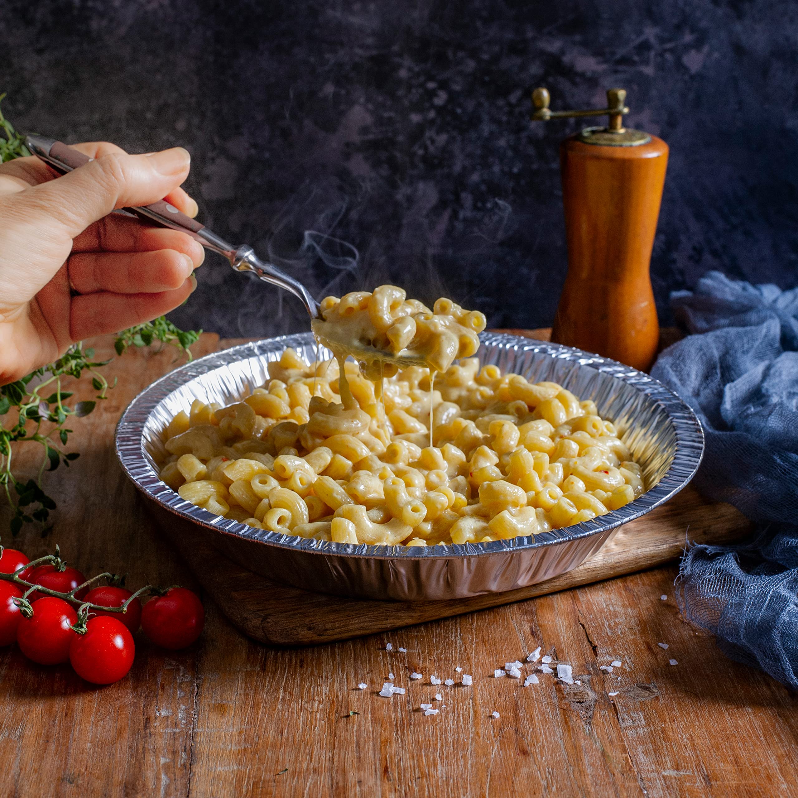 NoCry 9-inch pie pans pack shot ideal for bulk baking and event catering.