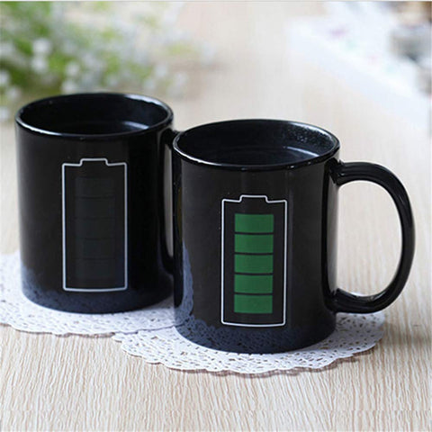 Nofinis heat changing mug shows color change when heated for tea moments.