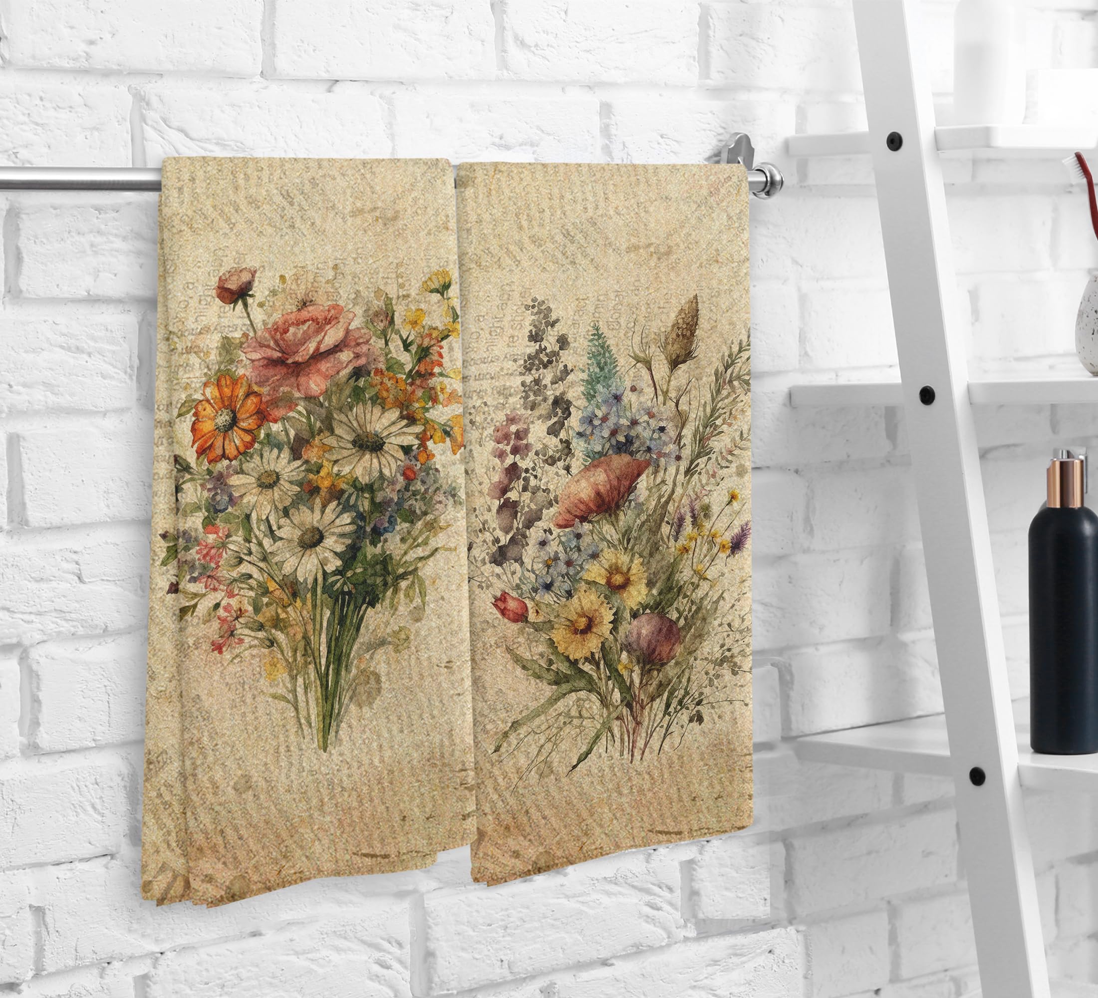 NOQL retro wildflowr drying cloth highlights vintage charm while absorbing moisture during meals.