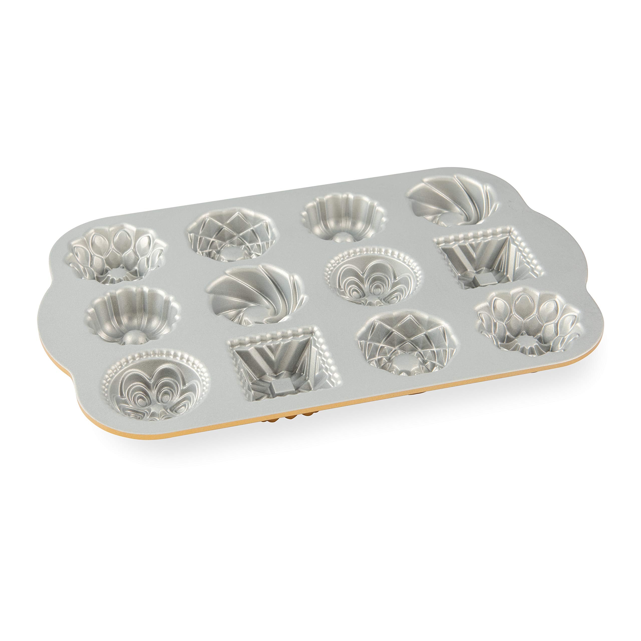 Nordic Ware Bundt Charms Gold Full Set: complete mini Bundt collection for entertaining.