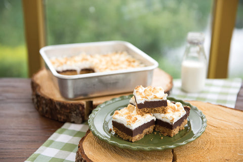 Nordic Ware square pan interior promotes even browning with natural aluminum heat conductivity.