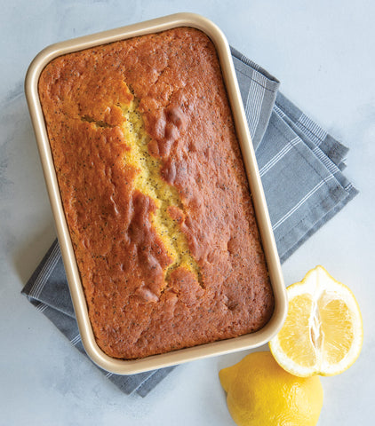 Nordic Ware Naturals loaf pan rim detail demonstrates reinforced rim to prevent warping during baking.
