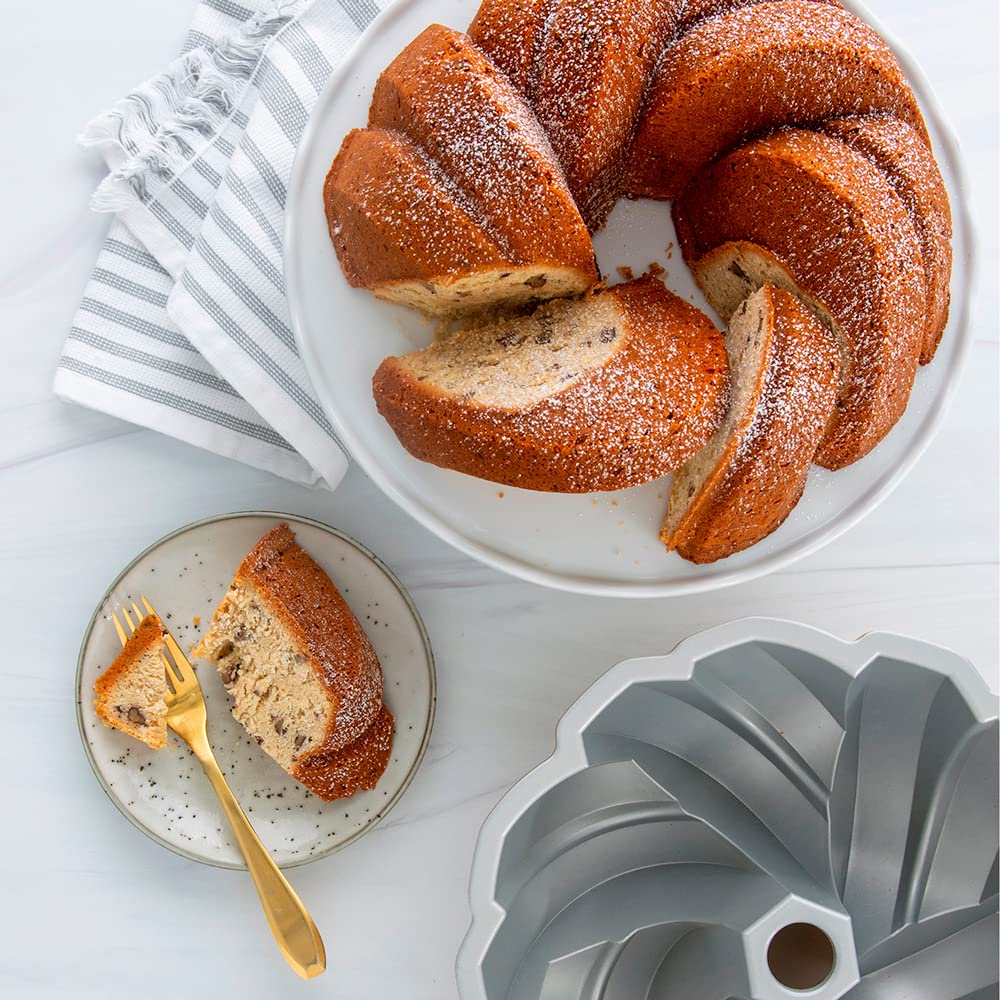 Nordic Ware NW95577 height around 4 inches for tall Bundt cakes