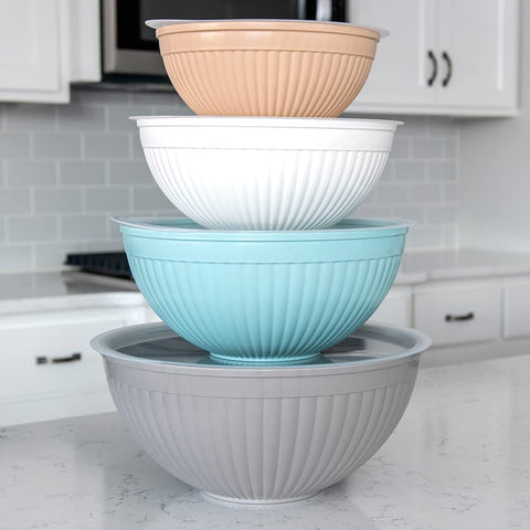 Nordic Ware 7-quart bowl with lid for big batch prep and storage.