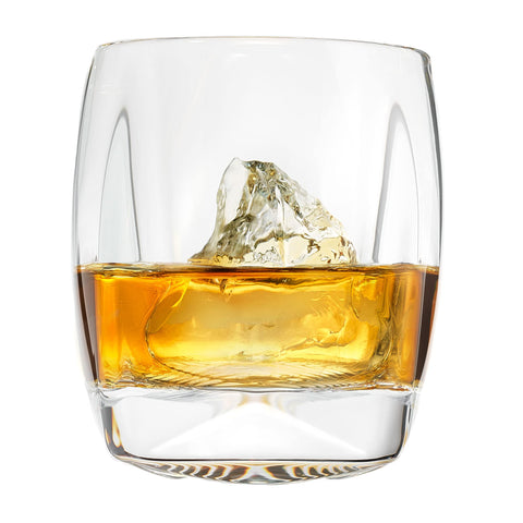 NORLAN Rauk heavy tumbler front view highlighting weight and crystal clarity for sipping fine spirits